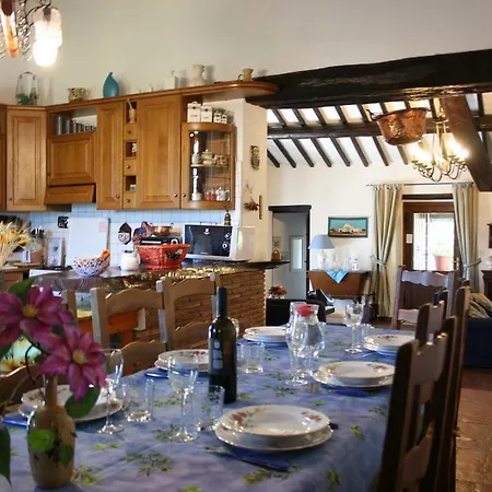 Вилла Monte Del Маджоне